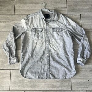 American Eagle Outfitters Vintage Fit Light Grey Button Up Shirt XL